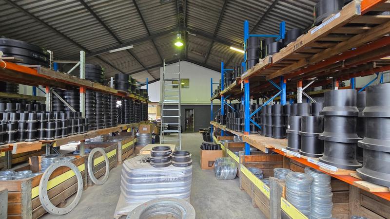 To Let commercial Property for Rent in Blackheath Industrial Western Cape